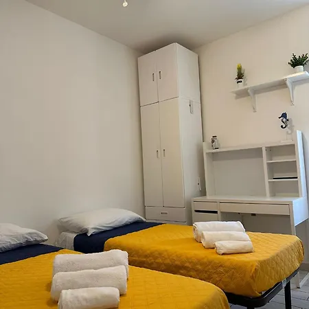 Amerigo Vespucci Intero Apartment *